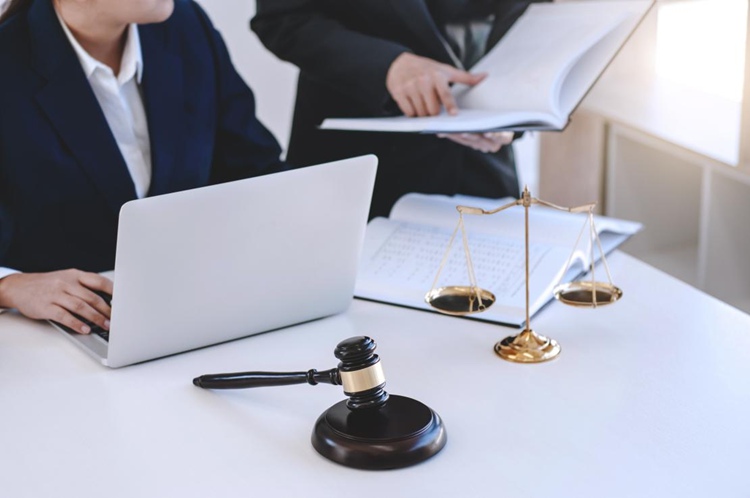 冠领律师代理广东广州劳动争议案仲裁成功