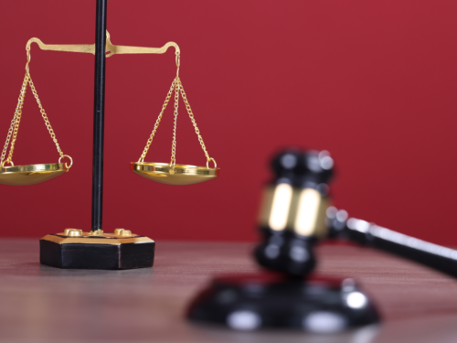 合作公司注销女子投资成本68.3万未收回,冠领律师借助案件疑点直击股东责任助其维权-2 合作公司注销女子投资成本68.3万未收回,冠领律师借助案件疑点直击股东责任助其维权-2