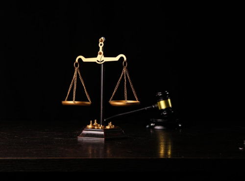 公司老板误信“贷款中介”被卷入诈骗案,冠领律师依法辩护助其先取保后无罪获释-2 公司老板误信“贷款中介”被卷入诈骗案,冠领律师依法辩护助其先取保后无罪获释-2