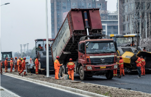 道路施工.png